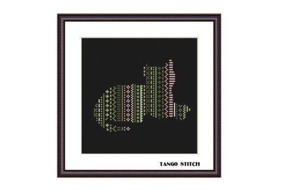 Cute Ornament Cat Easy Cross Stitch Pattern for All Skill Levels